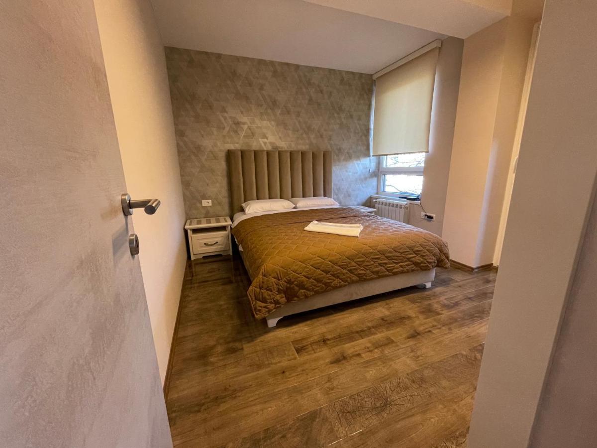 Roosevelt Apartment Skopje Esterno foto