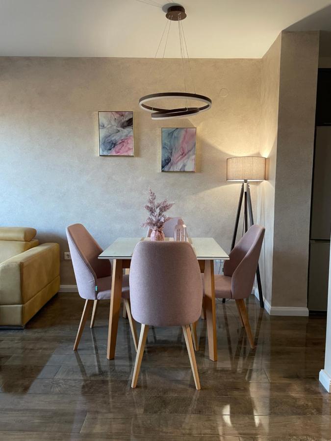 Roosevelt Apartment Skopje Esterno foto