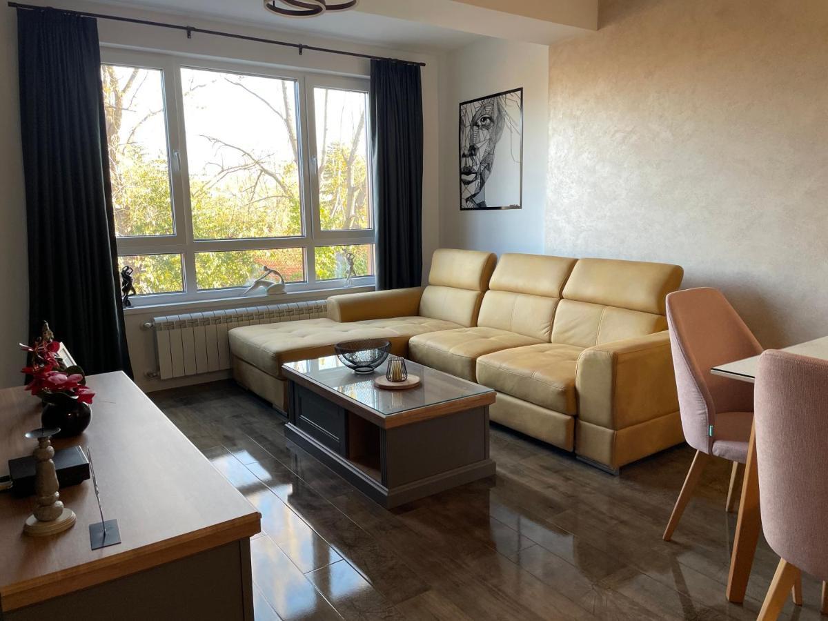 Roosevelt Apartment Skopje Esterno foto